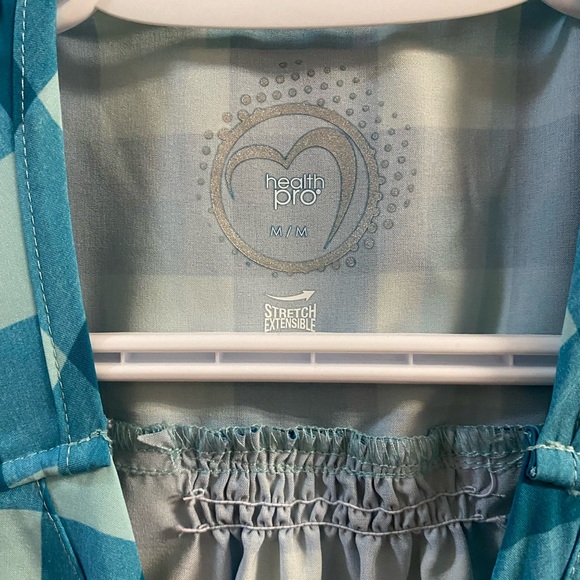 Scrub top - Picture 3 of 3